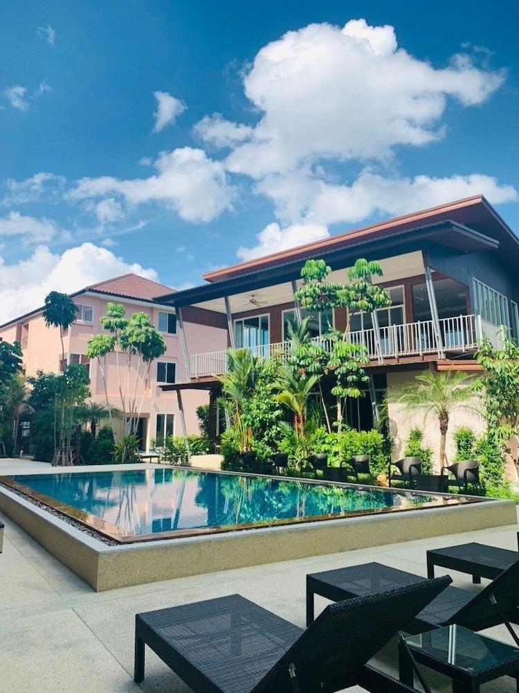 Snowhouse Aonang Krabi Hotel Ao Nang Ngoại thất bức ảnh