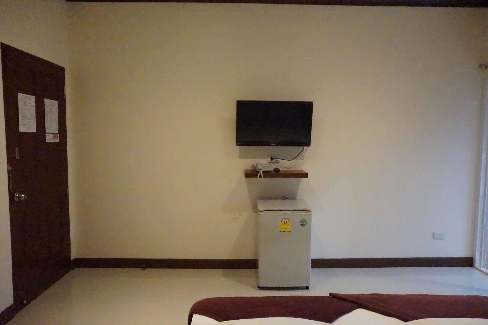 Snowhouse Aonang Krabi Hotel Ao Nang Ngoại thất bức ảnh